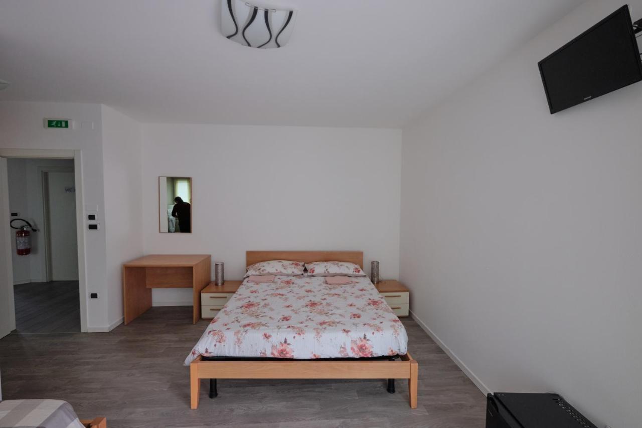 B&B Divino Calceranica al Lago Kültér fotó