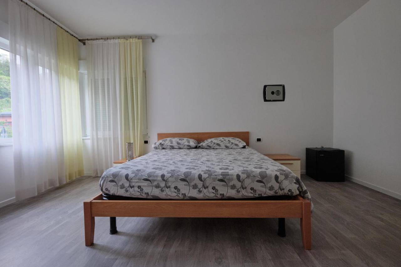 B&B Divino Calceranica al Lago Kültér fotó